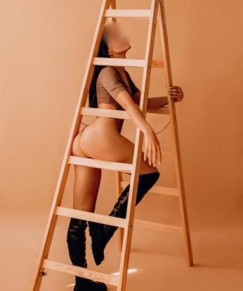 Анкета проститутки Кармен - город Ой, 26 лет, №10503